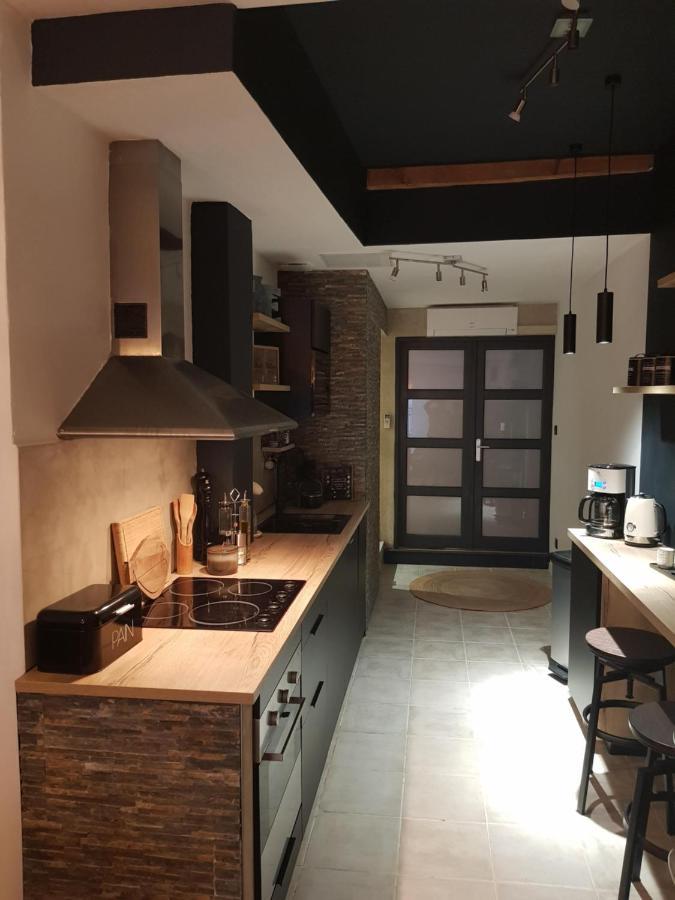 Le J&J Appartement Spacieux Climatise En Centre Ville سُت المظهر الخارجي الصورة